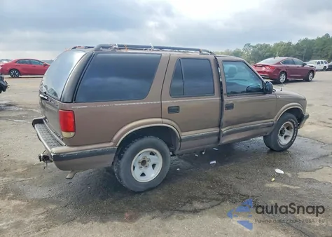 1997 Chevrolet Blazer from USA, damaged, VIN 1GNCS13W8V2222558